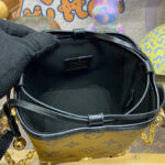 Louis Vuitton Online Only M82885 Apricot